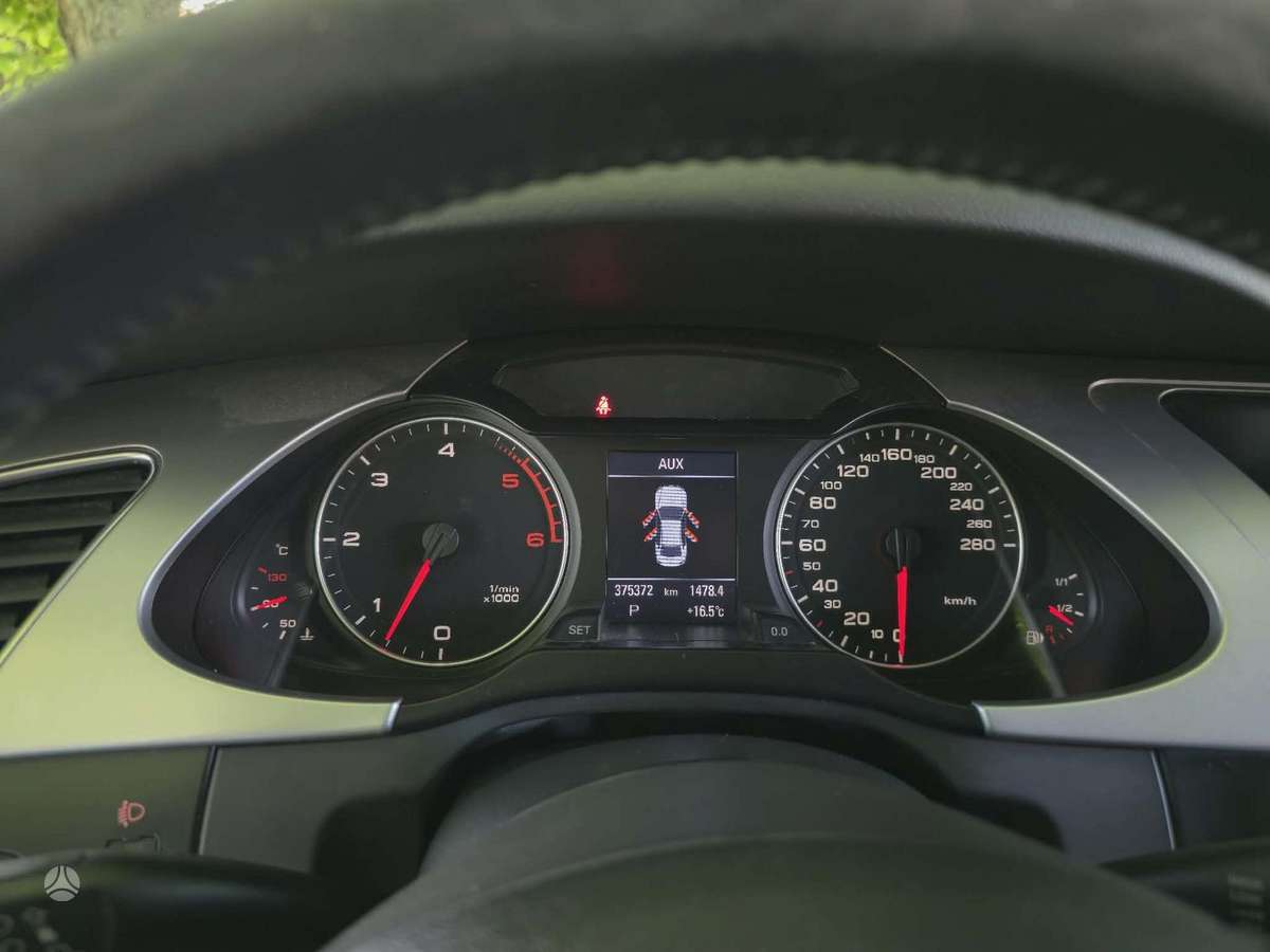 Audi A4, 2.7 l., Седан