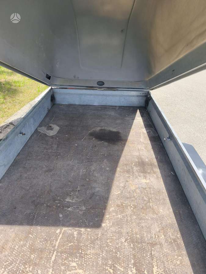 Mueller Mitteltal, passenger car trailers