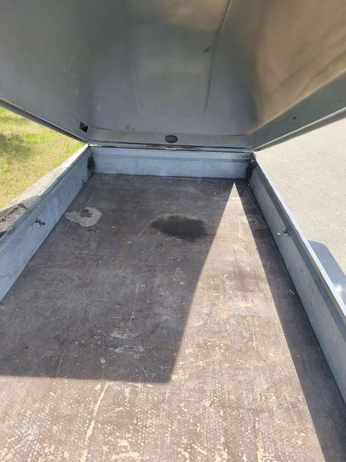 Mueller Mitteltal, passenger car trailers
