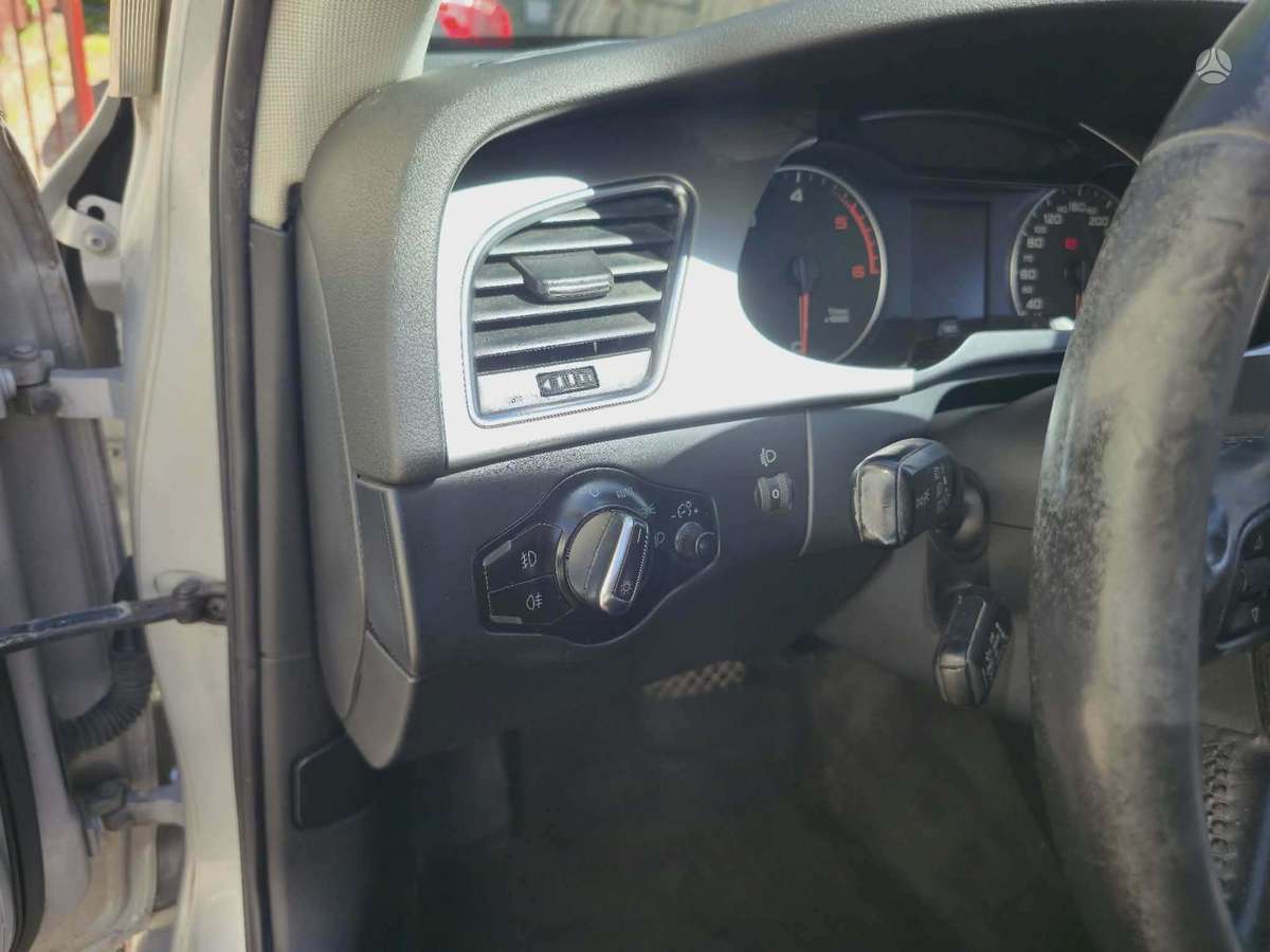 Audi A4, 2.7 l., Седан