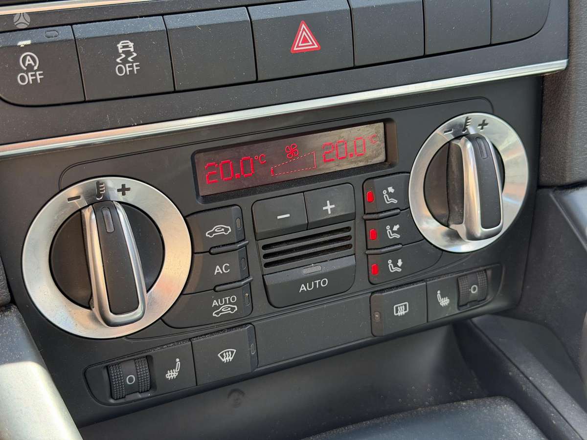 Audi A3, 1.6 l., hatchback