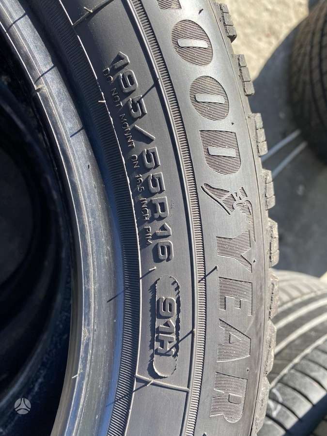 Goodyear UltraGrip, всесезонные 195/55 R16