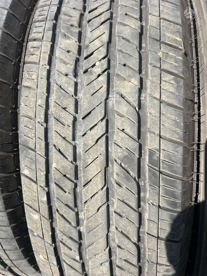 Bridgestone, all-season 245/75 R17