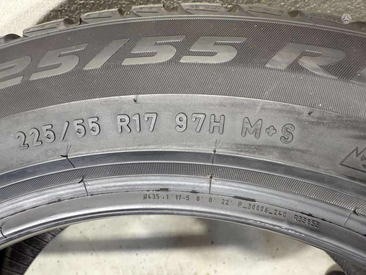 Pirelli Sottozero3, winter 225/55 R17