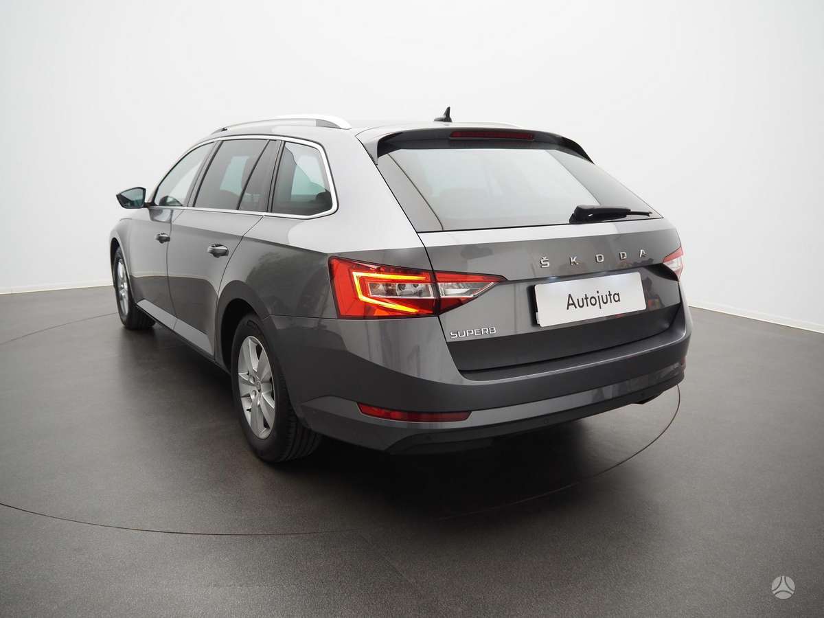 Skoda Superb, 2.0 l., Универсал