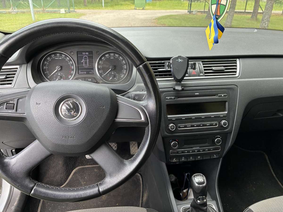 Škoda Rapid - 5