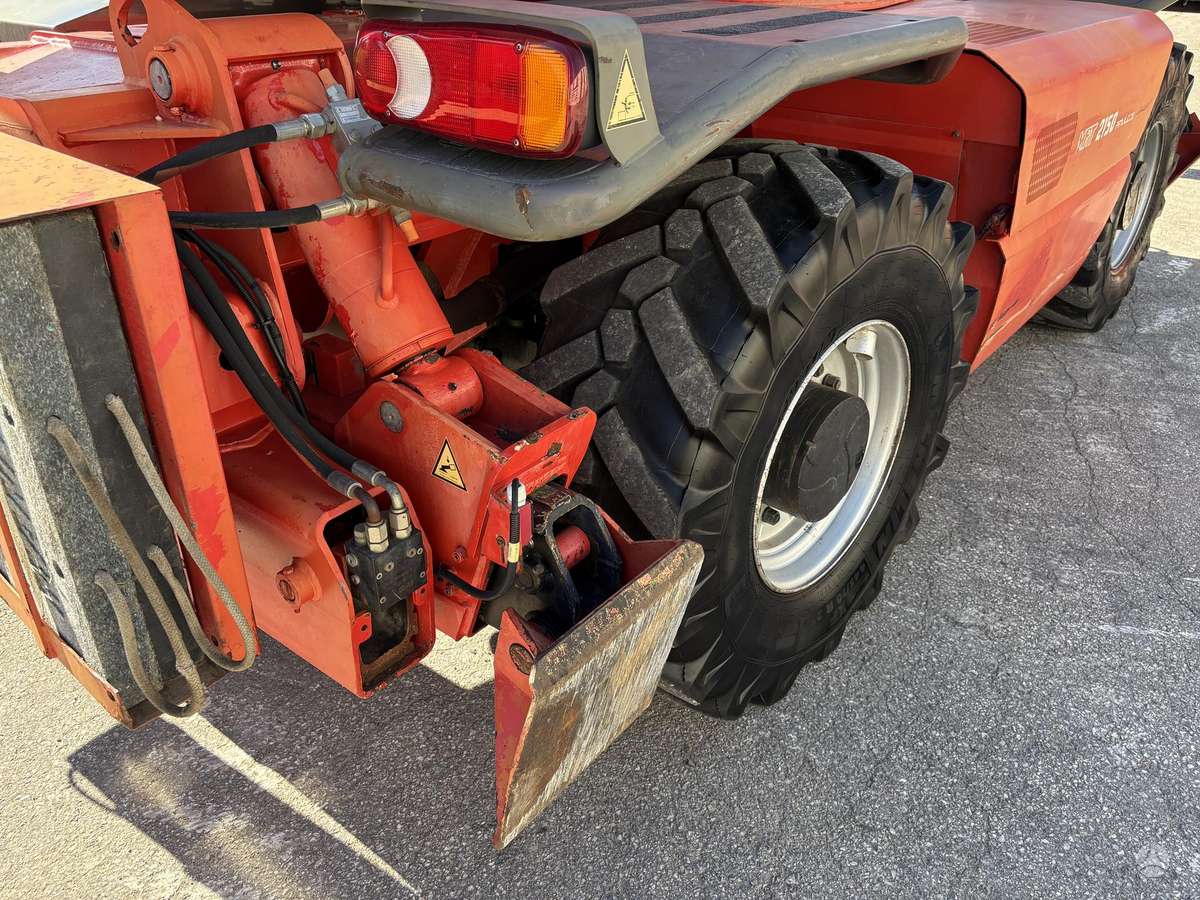 Manitou MRT2150 Privilege, teleskopiniai krautuvai