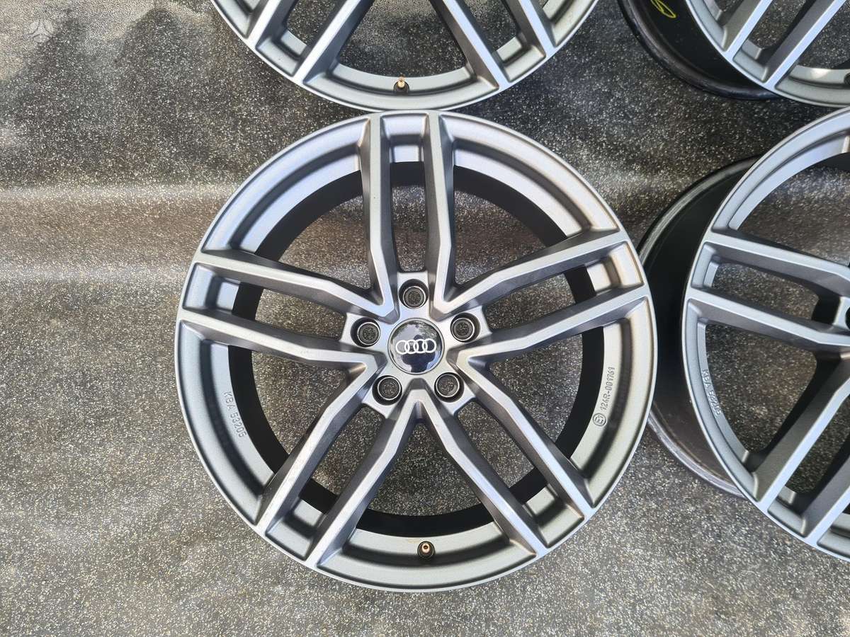 Audi A4  /  A6  /  Q5, light alloy, R18