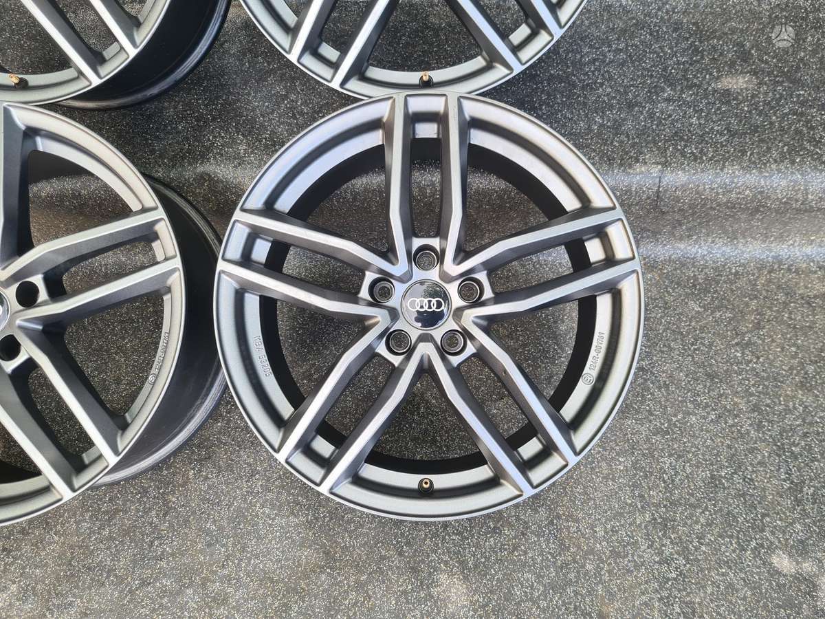 Audi A4  /  A6  /  Q5, легкосплавные , R18