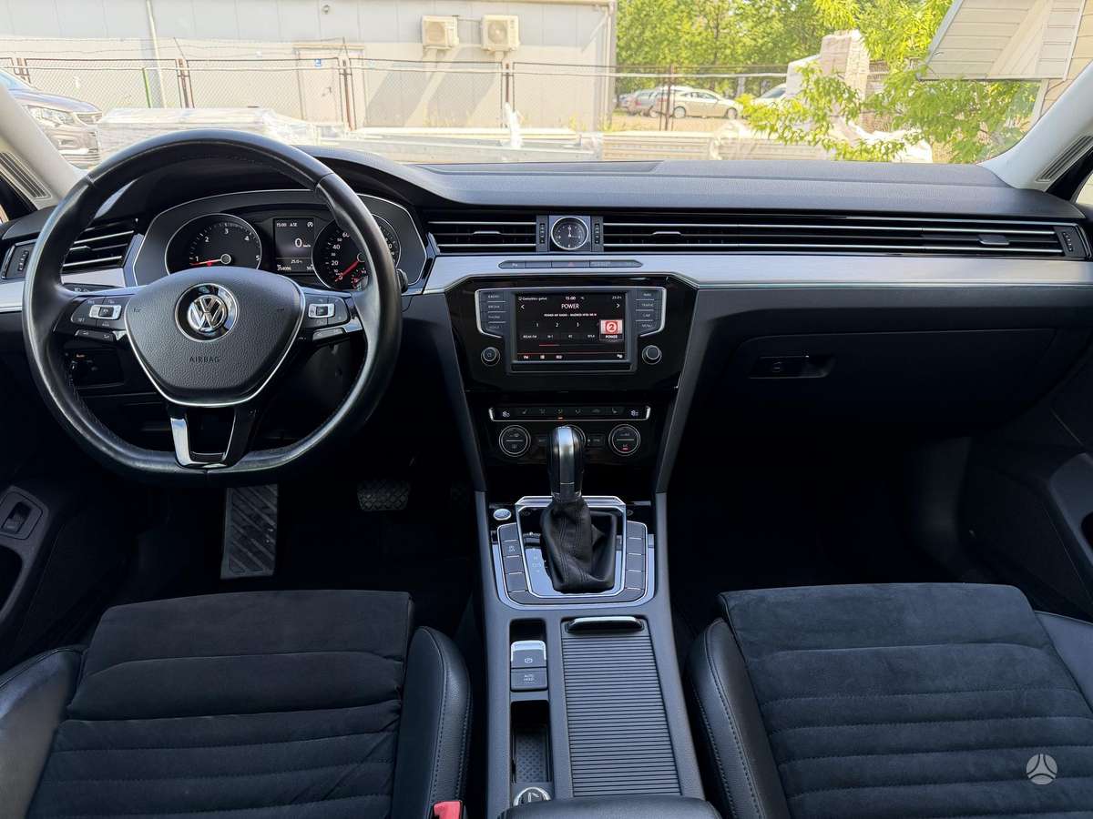 Volkswagen Passat, 1.6 l., Универсал