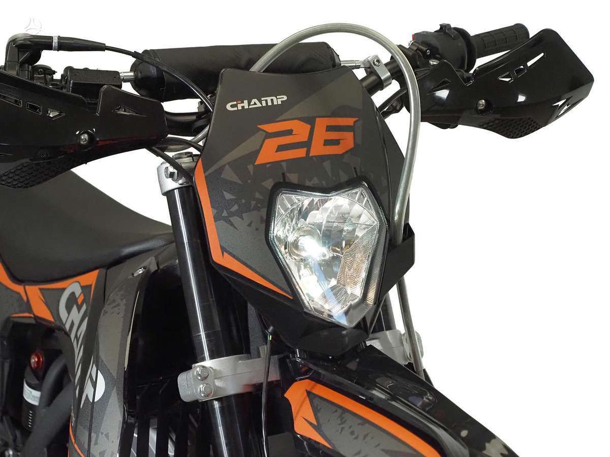 Champ Champion 300cc, krosiniai