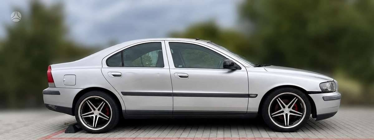 Volvo S60, 2.4 l., Седан