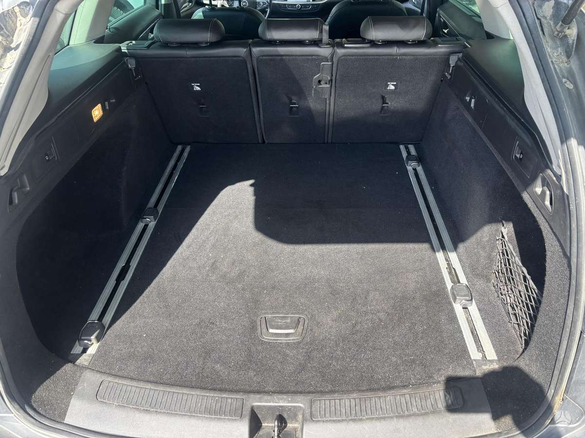 Opel Insignia, 1.5 l., Универсал