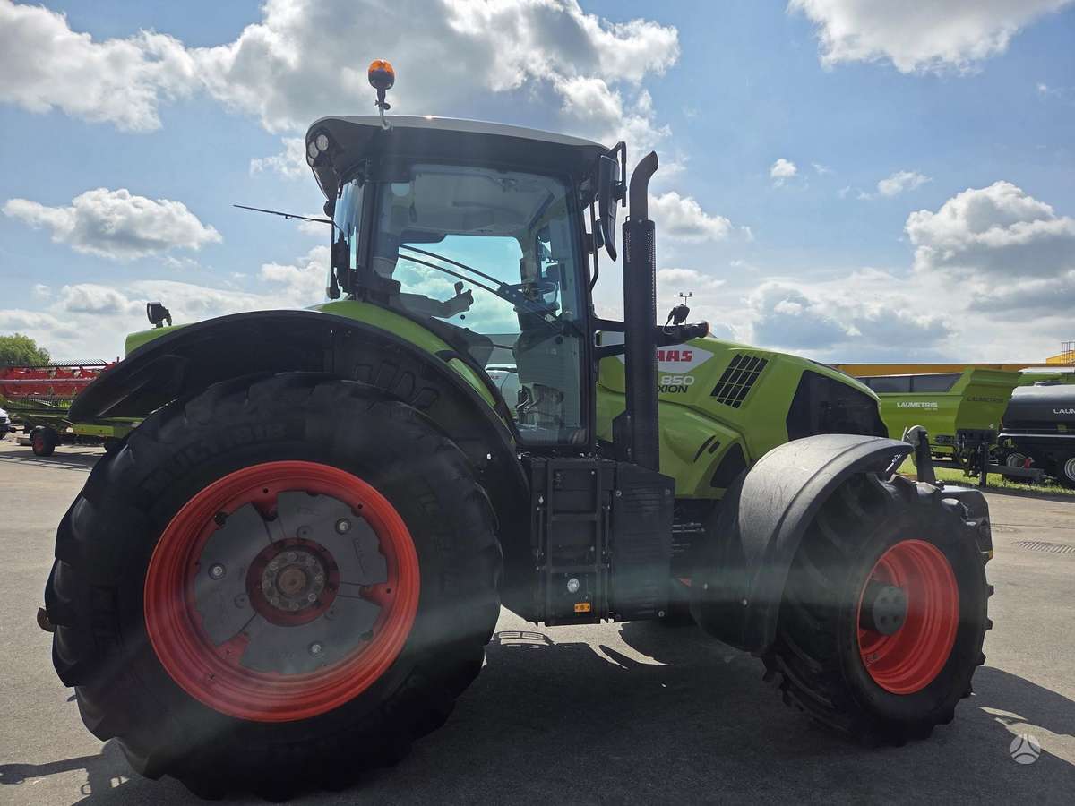 Claas Axion 850, тракторы