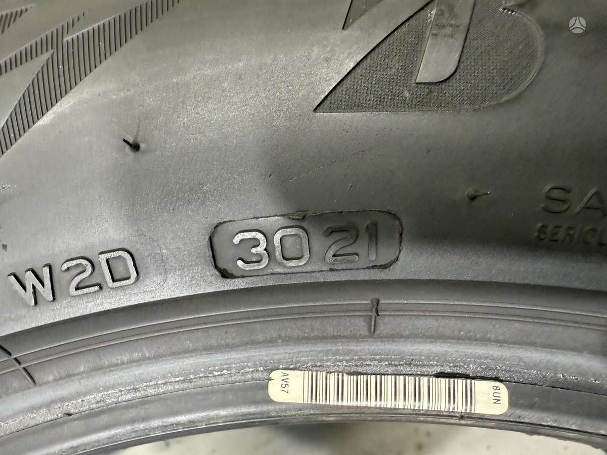 Bridgestone Blizzak lm005, winter 225/55 R17