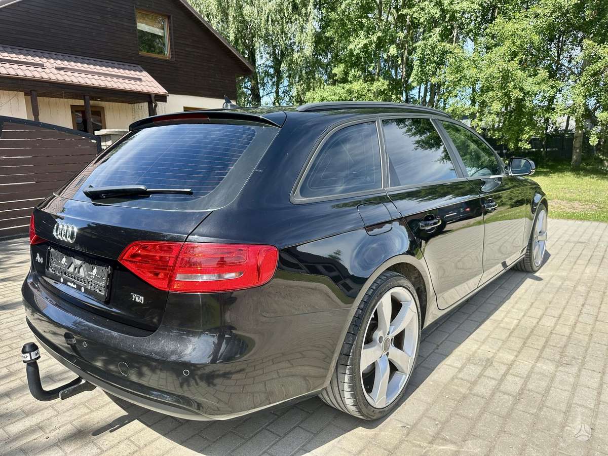 Audi A4, 2.0 l., Универсал