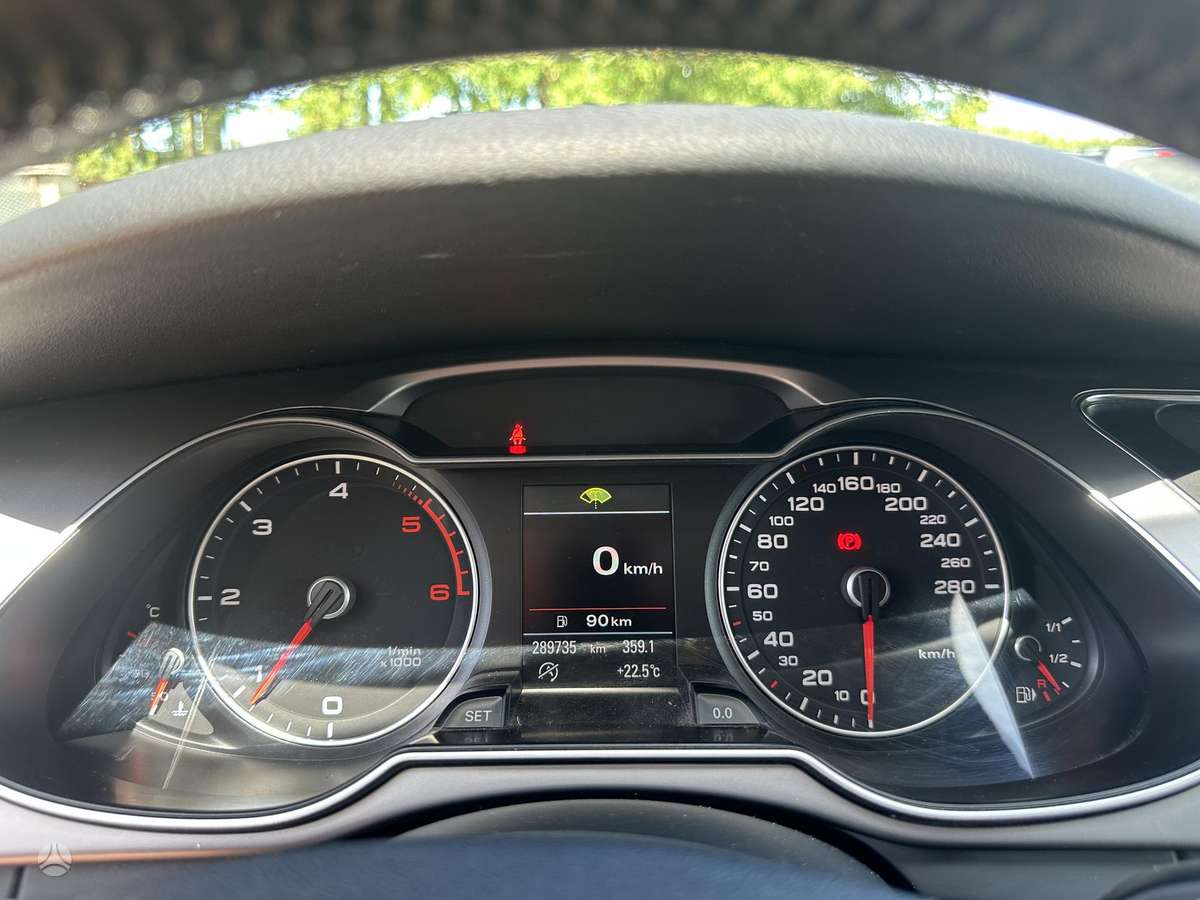 Audi A4, 2.0 l., Универсал