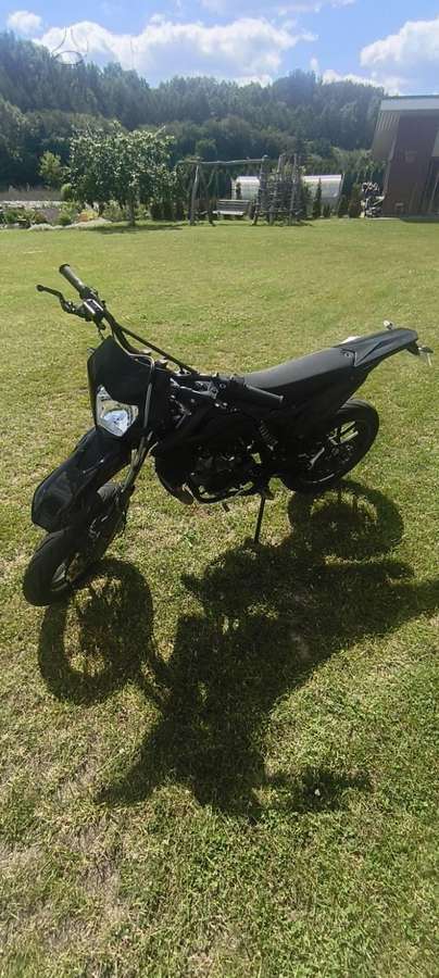 Derbi Senda 49cc, supermoto