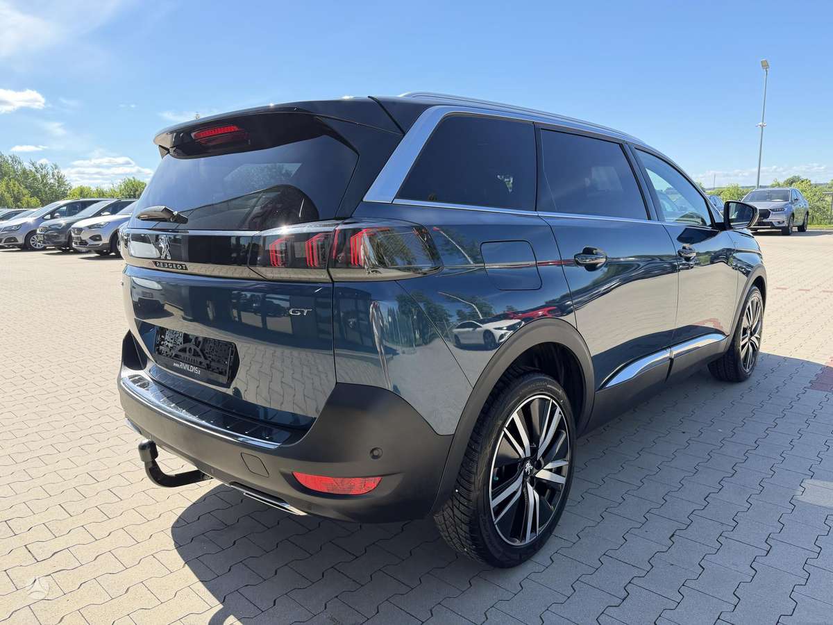 Peugeot 5008 - 11