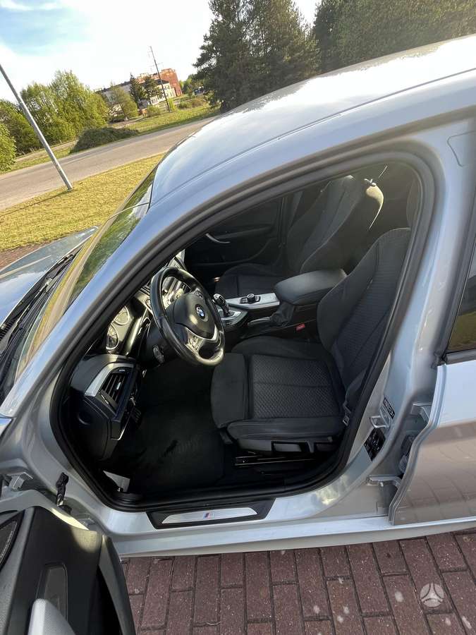 BMW 116, 1.6 l., Хэтчбек