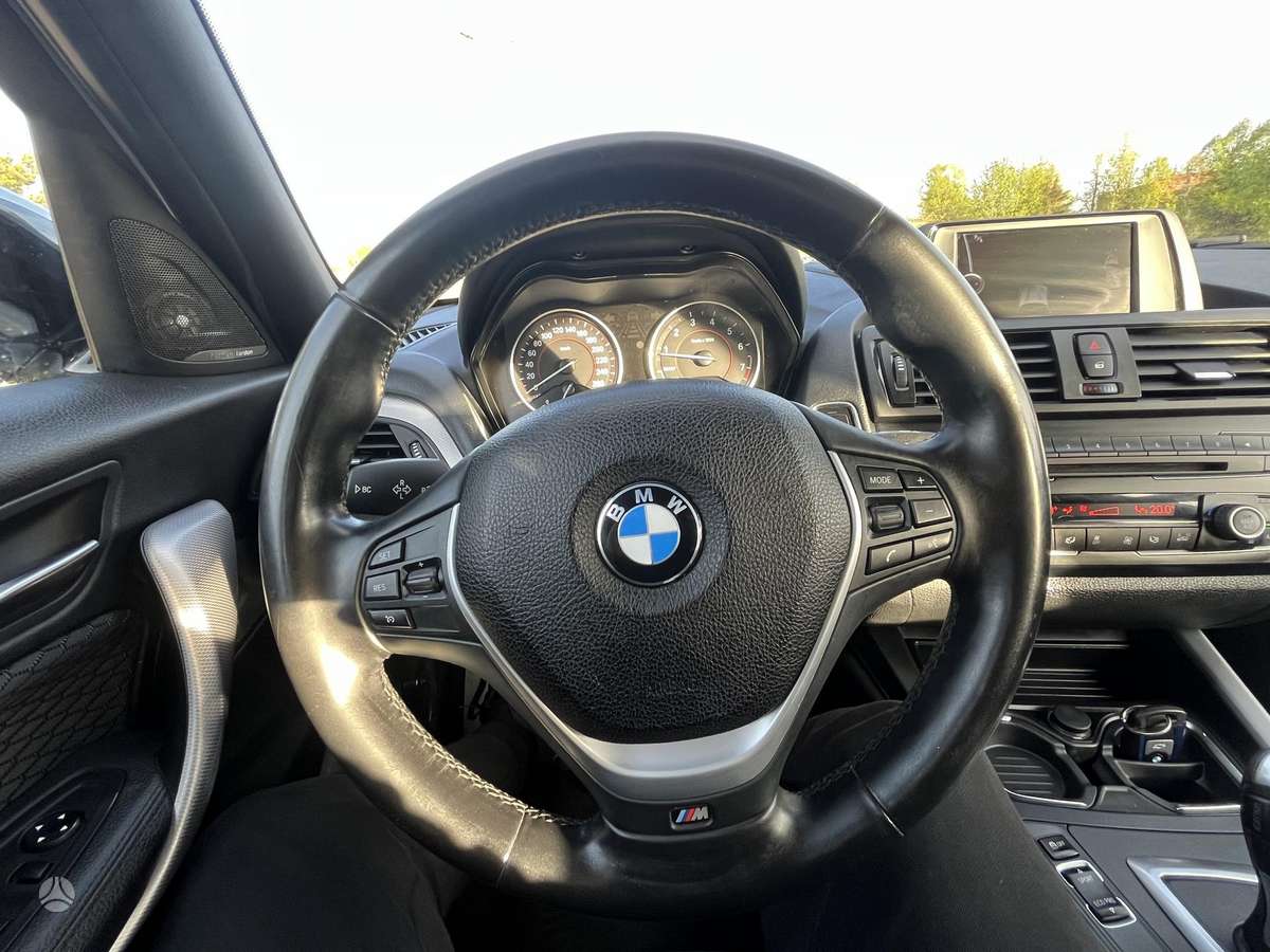 BMW 116, 1.6 l., Хэтчбек