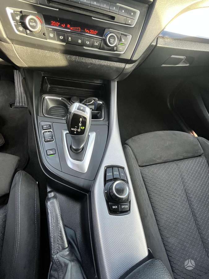 BMW 116, 1.6 l., Хэтчбек