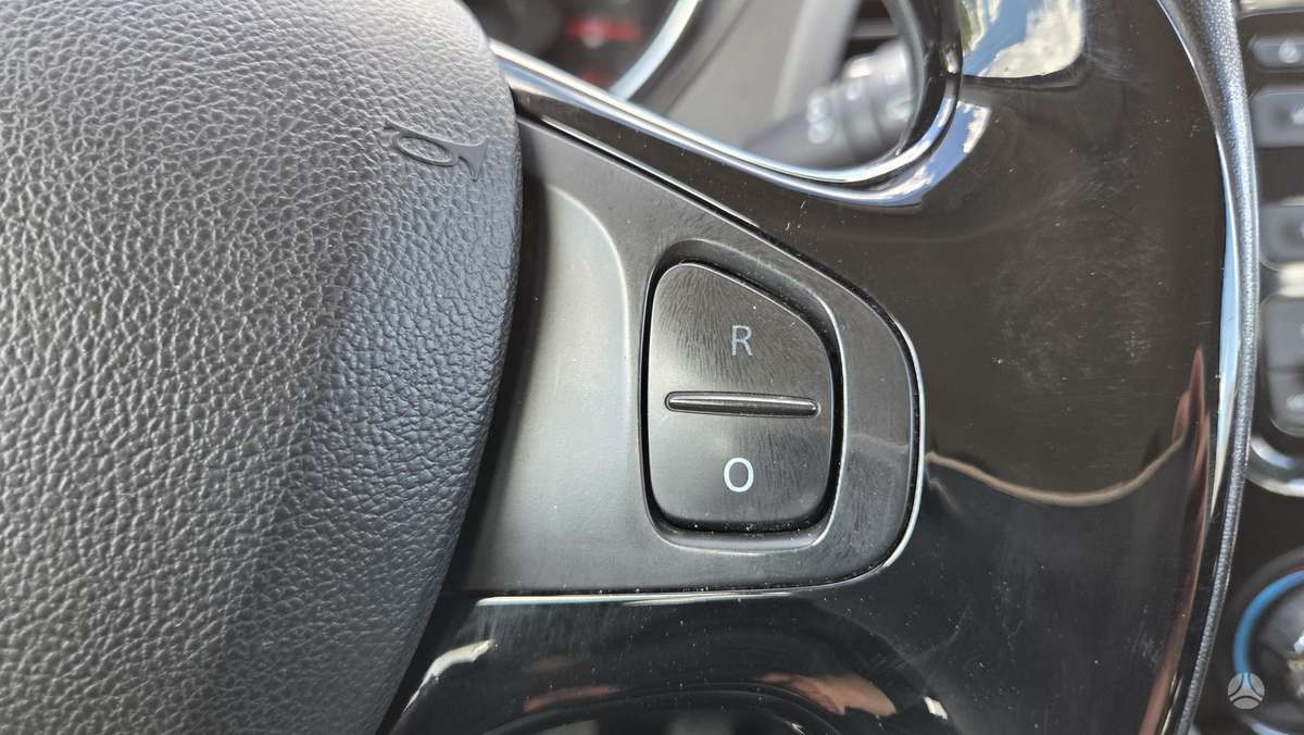 Renault Captur, 0.9 l., off-road / crossover