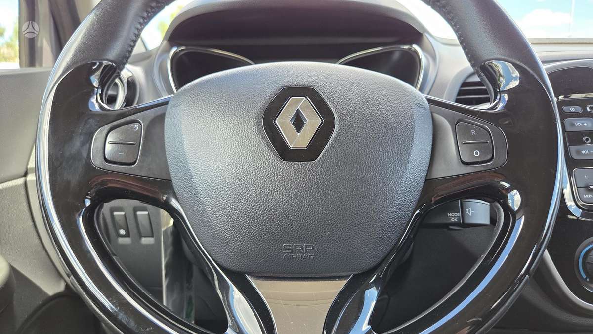 Renault Captur, 0.9 l., off-road / crossover