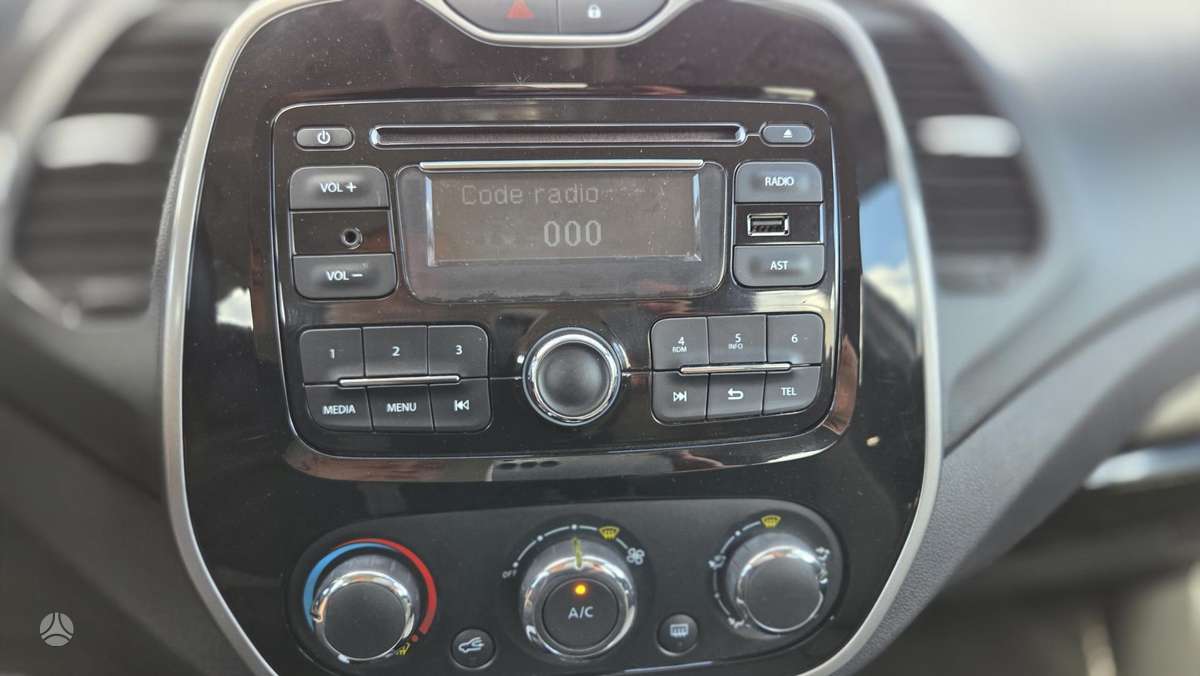 Renault Captur, 0.9 l., Внедорожник / Кроссовер