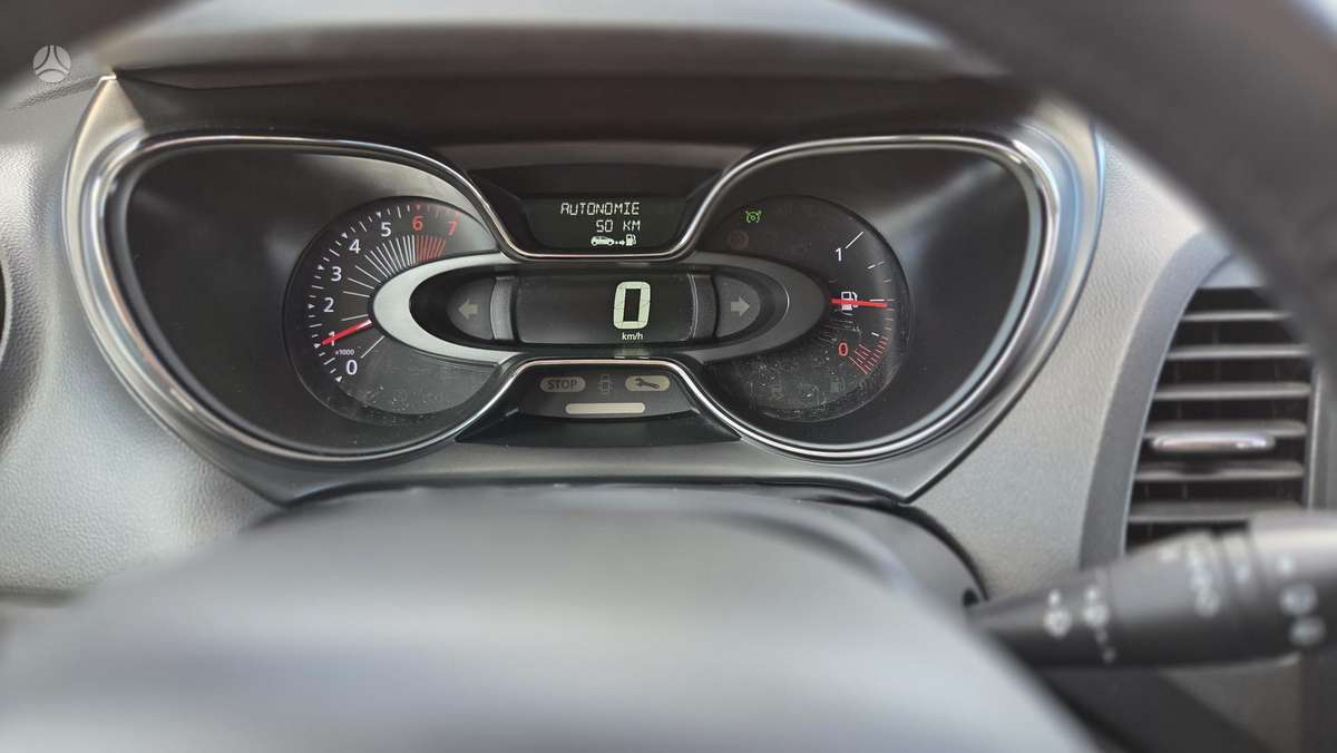 Renault Captur, 0.9 l., off-road / crossover