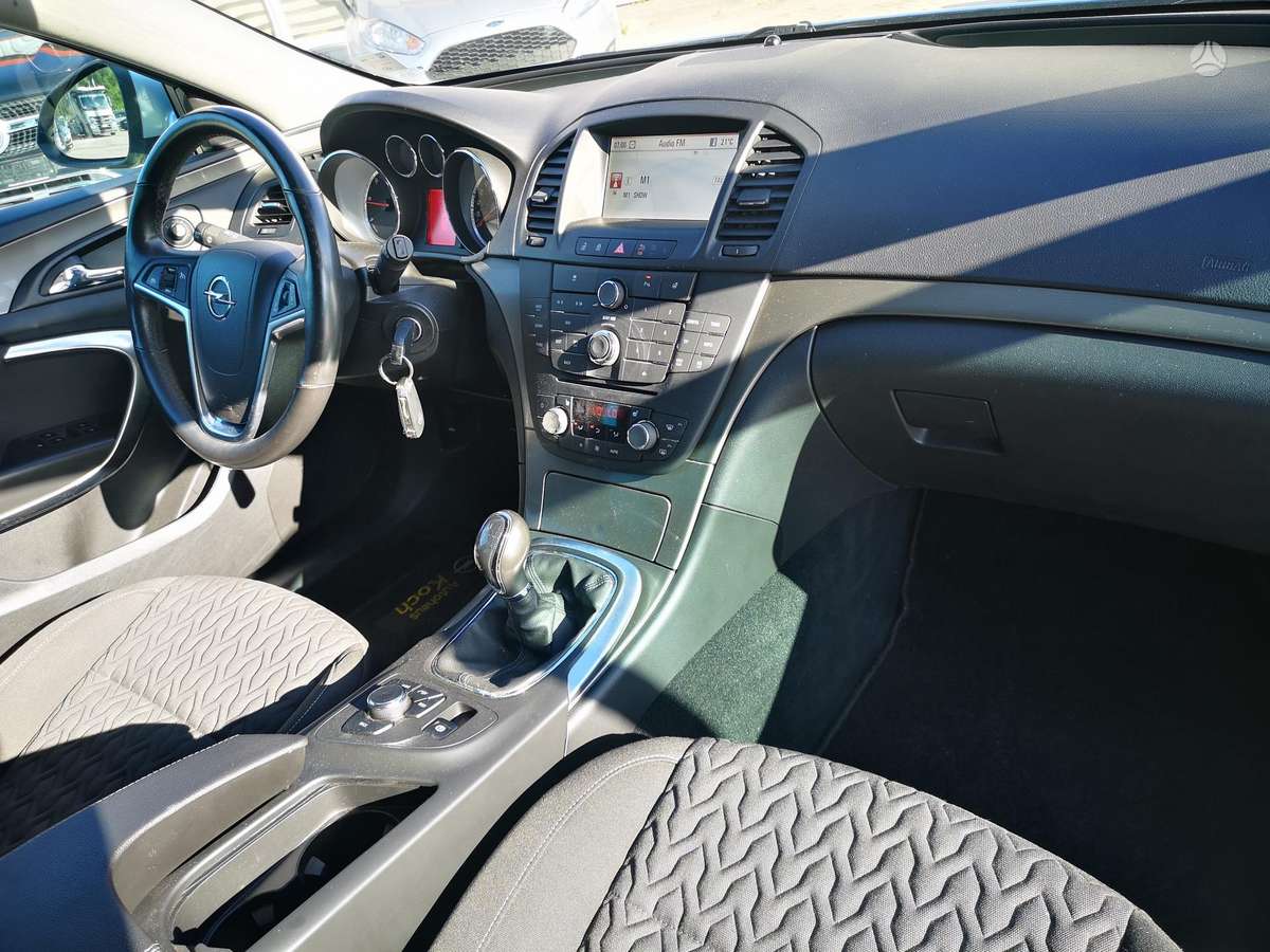 Opel Insignia, 2.0 l., Универсал