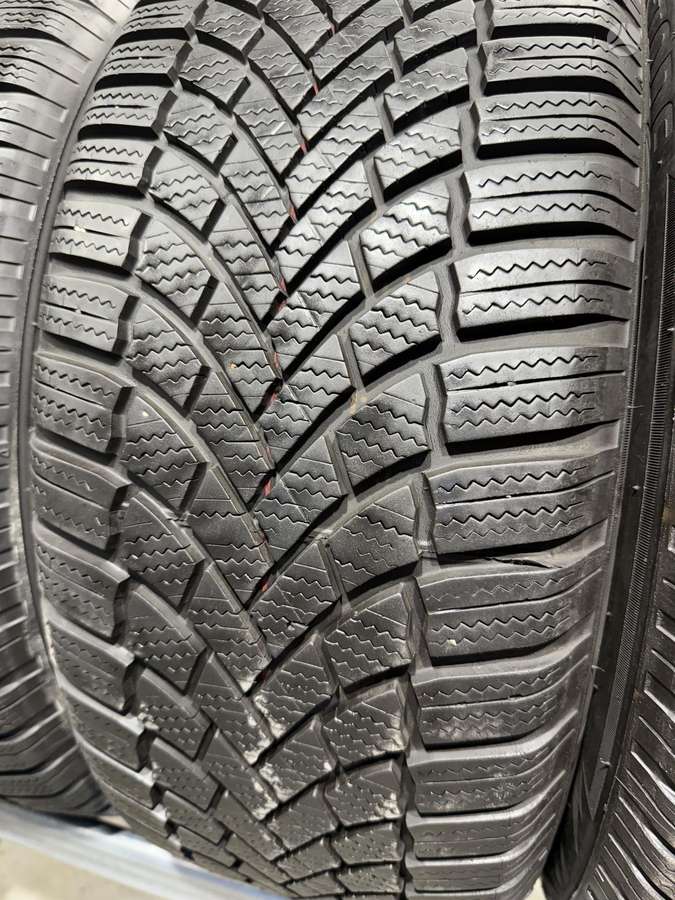 Bridgestone Blizzak lm005, зимние 225/55 R17