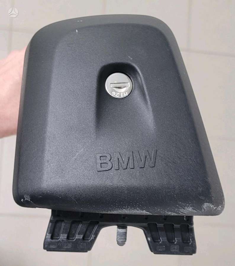 BMW 3 serija бамперы (буфера), багажник