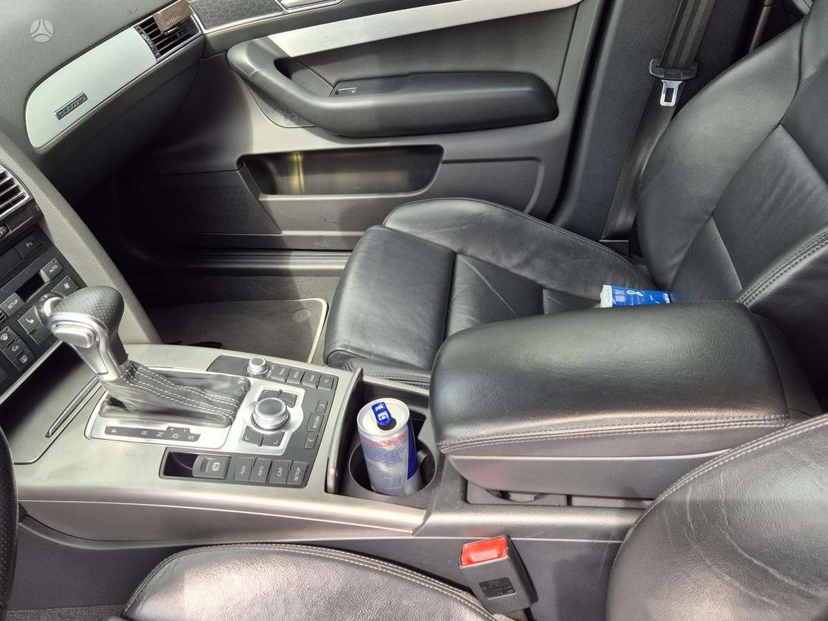 Audi A6, 3.0 l., Седан