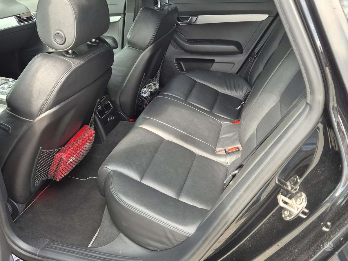Audi A6, 3.0 l., Седан