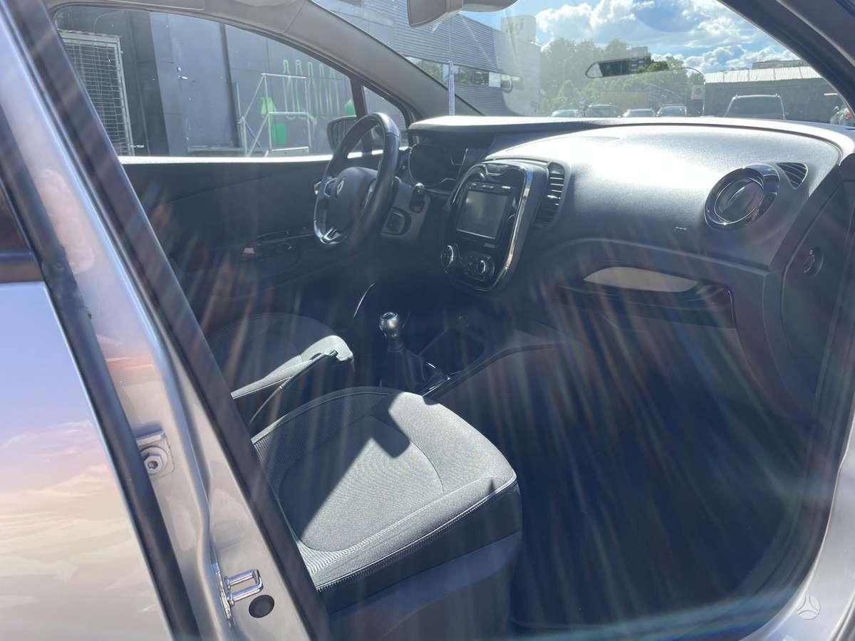 Renault Captur, 1.5 l., Минивэн