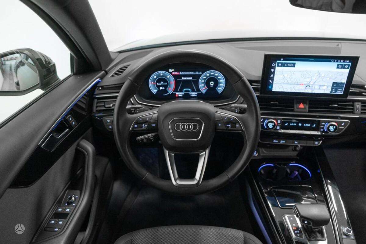 Audi A4, 2.0 l., Универсал