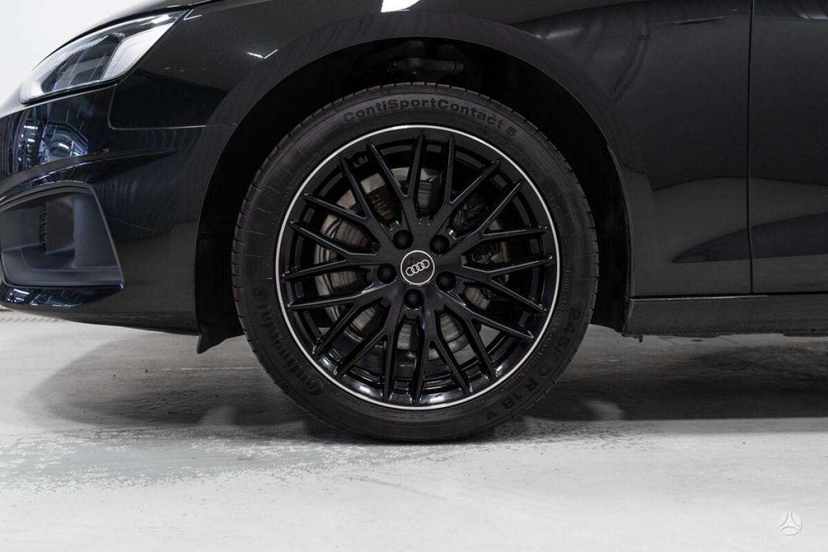 Audi A4, 2.0 l., Универсал