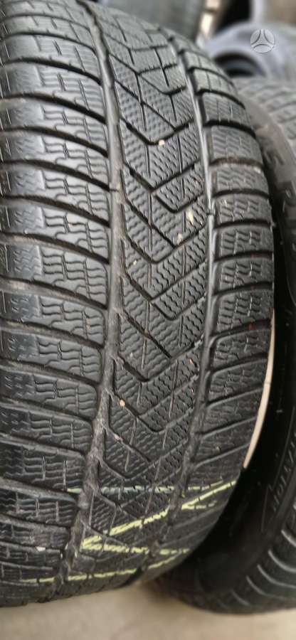 Pirelli, winter 245/45 R18