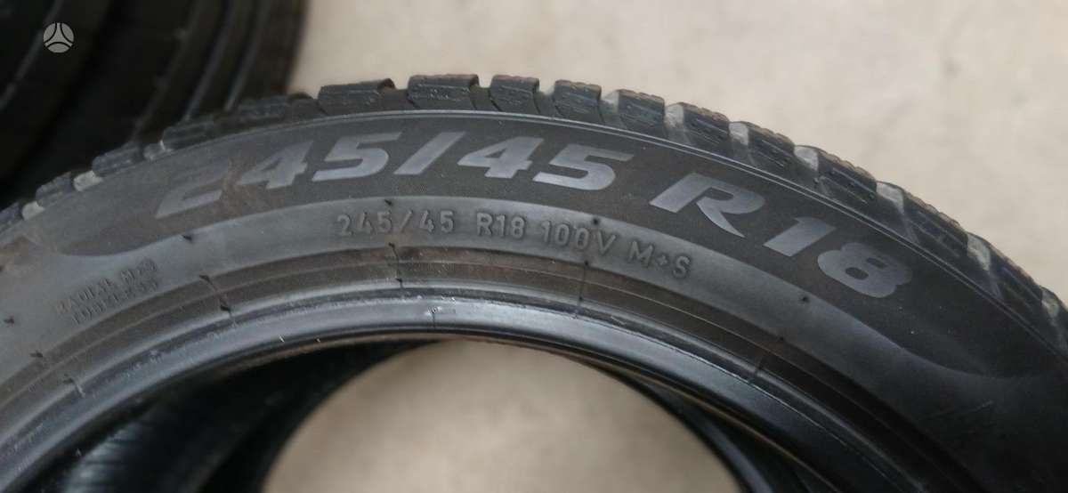 Pirelli, зимние 245/45 R18