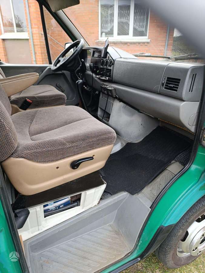 Volkswagen Lt, auto transporters