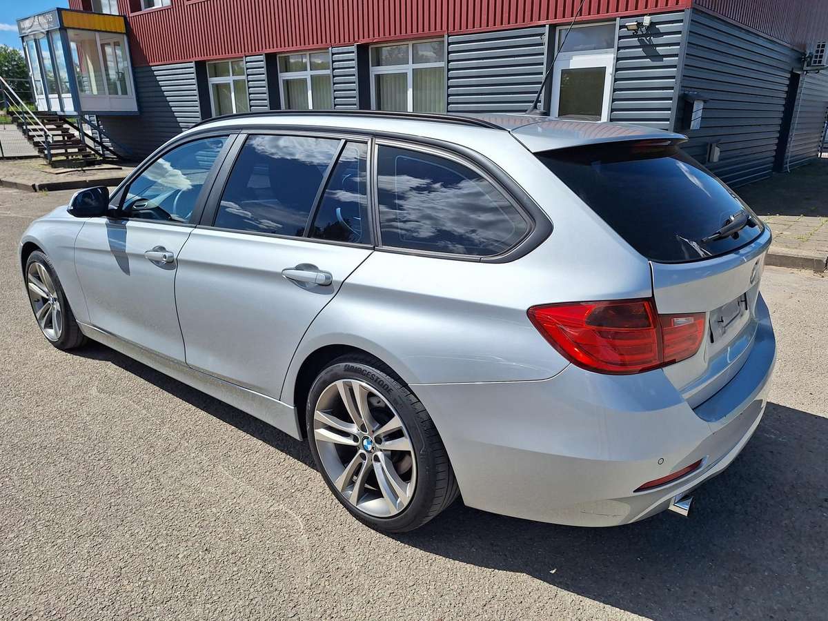 BMW 320, 2.0 l., wagon