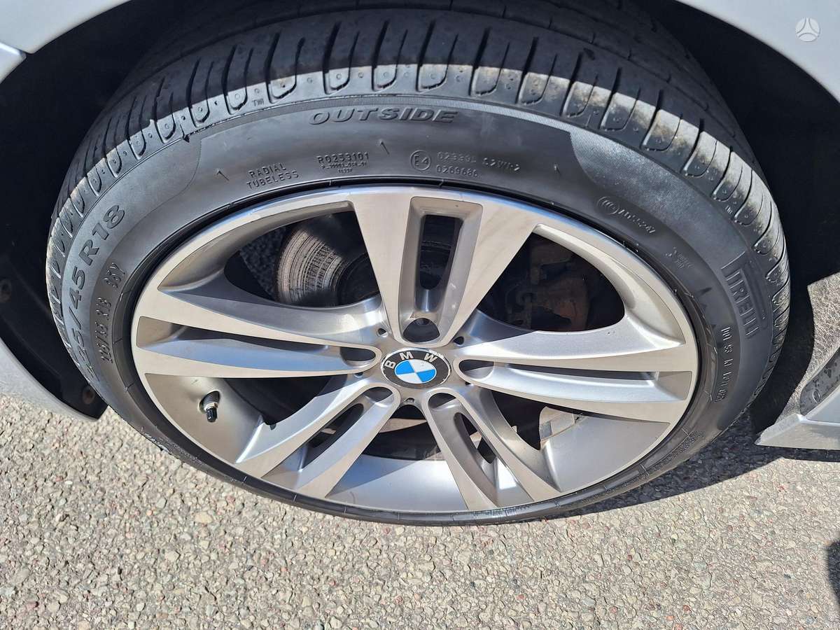 BMW 320, 2.0 l., wagon