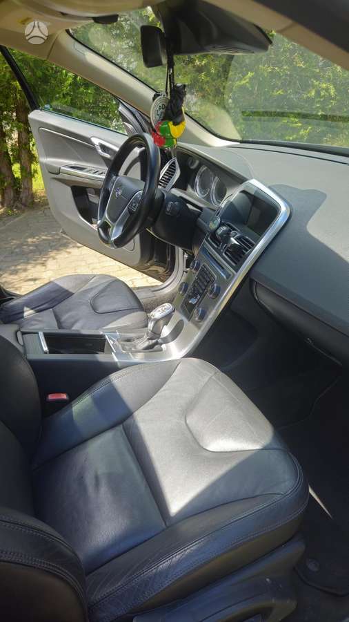 Volvo XC60 - 12