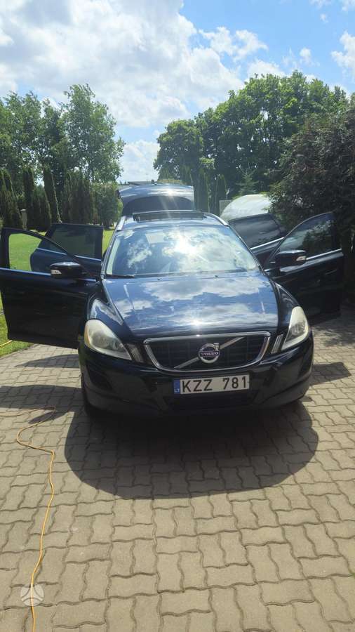 Volvo XC60 - 2