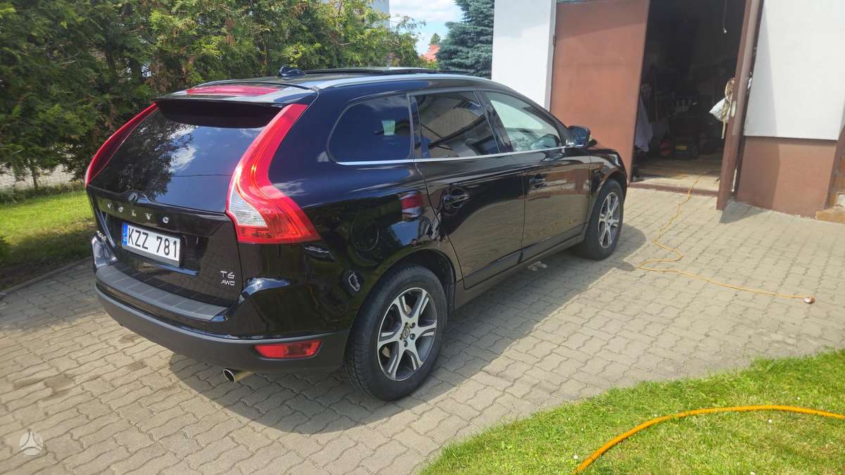 Volvo XC60 - 8