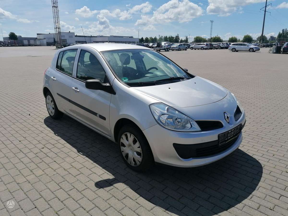 Renault Clio, 1.2 l., hatchback