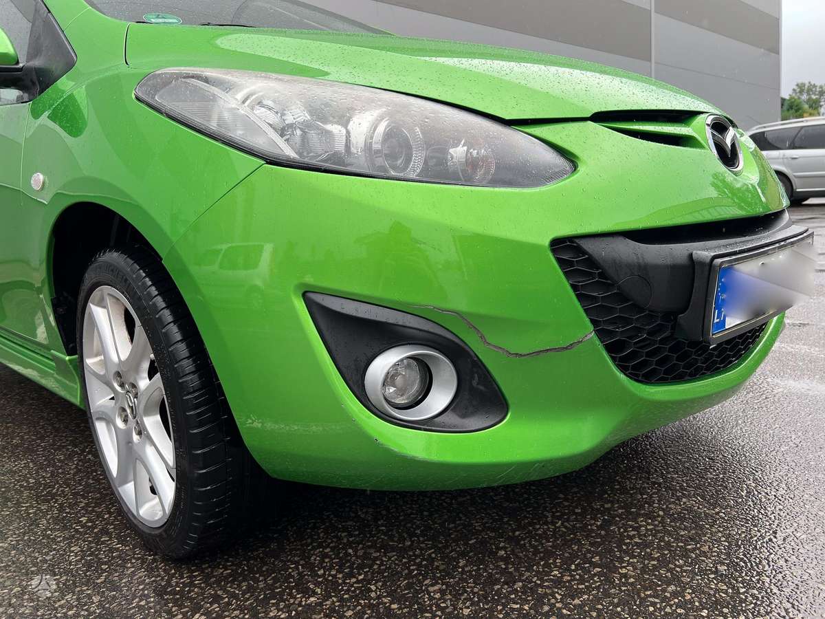 Mazda 2, 1.6 l., hatchback