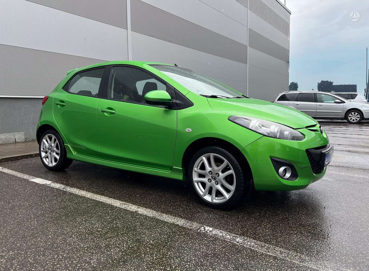 Mazda 2, 1.6 l., hatchback