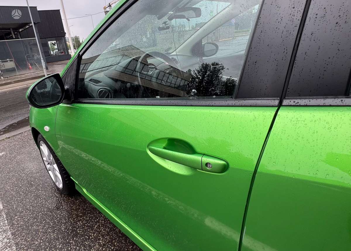 Mazda 2, 1.6 l., hatchback